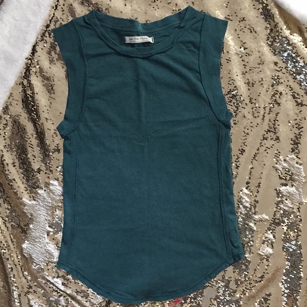 ❌SOLD❌Women's We The Free Top.